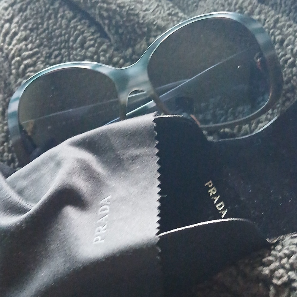 Prada Blue W/Brown Tortoiseshell Pattern Sunglasses Frames Prada Case Included! - Picture 3 of 13